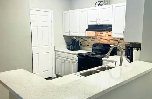 Sylvan Hills Apartment | Currently Unavailable-Minutes from Atlanta's Best Venues, Shopping & Attractions