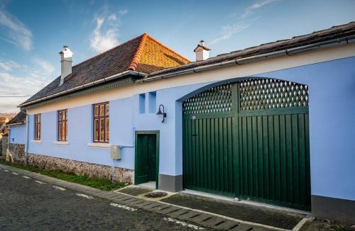 Sebesu de Sus House | Curte la Munte - charming village house