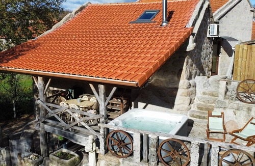 Melgaco Cottage | Curveirinha | Country House| Jacuzzi | National Park Peneda-Gerês