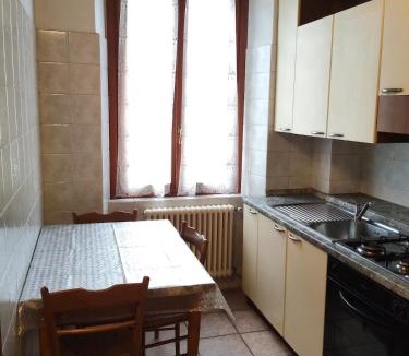 Carate Brianza Apartment | Cusani 34