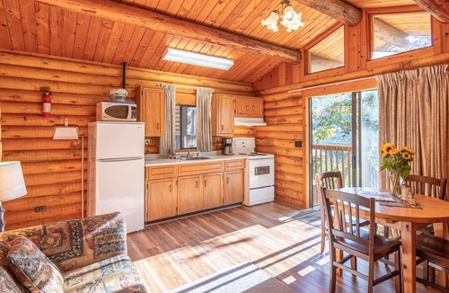 Salt Spring Island Cabin | Cusheon Lake Resort