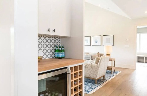 Nantucket House | Custom Built 6 Bedroom Home in Polpis