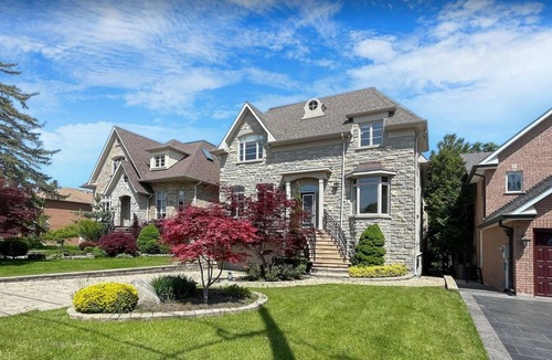 Richmond Hill House | Custom Built Home in Richmond Hill