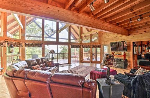 Celina House | Custom Cabin w/12 Acres on Dale Hollow Lake!