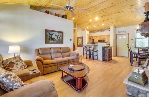 Torreon Cabin | Custom Show Low Gem w/Fireplace at Torreon Resort