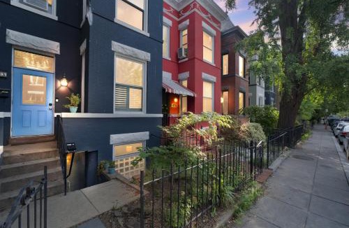 Columbia Heights House | Cute and Charming 1BR in Fantastic Location townhouse