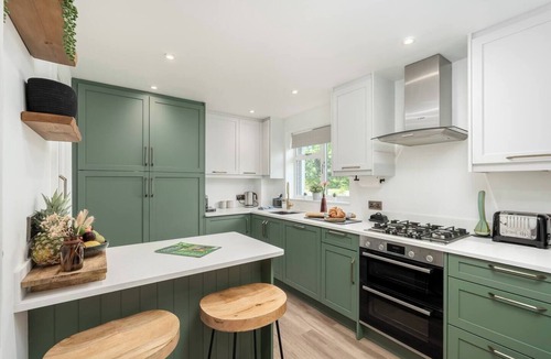 Little Kimble House | Cute & Cosy Cottage | Chilterns - Pass the Keys