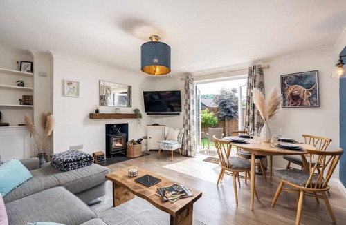 Little Kimble House | Cute & Cosy Cottage | Chilterns - Pass the Keys