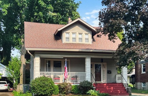 Oakley House | Cute & Cozy 2 bed 1.5 bath Oakley
