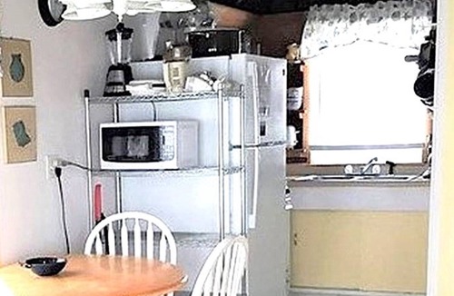 North Truro Cottage | Cute Cozy Child Friendly Cottage Private Beach Sunrise Sunsets from Our Deck #10