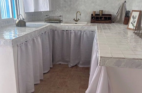 Salobrena Villa | Cute Fisherman’s Cottage