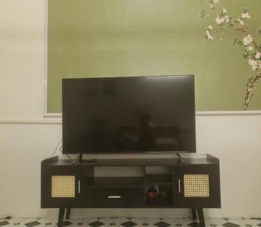 Van Mieu Apartment | Cute Home