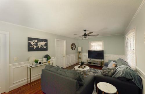 Rosewood House | Cute n' Comfy Capers