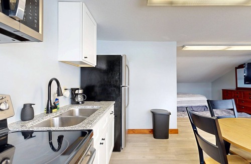 Pittsfield Apartment | Cute studio convenient to town, lakes and mountains with partial AC