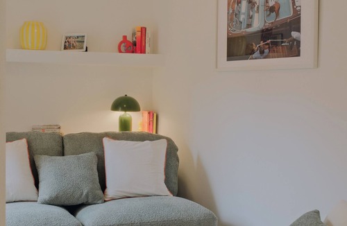 Sala Comacina Apartment | Cute studio in a tiny house right next to the lake