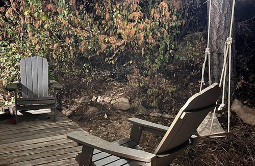 Clark Fork Cabin | Cute Tiny House in the Woods for a Peaceful Getaway in Nature near Clark Fork, Idaho