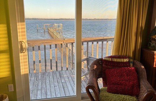 Alligator Point House | Cutest 2-bedroom house on the Bay with access to the gulf across the street