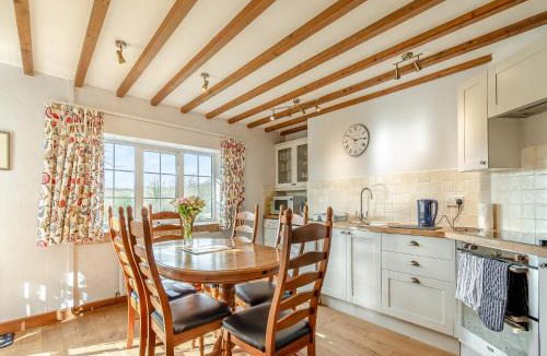 St Brides House | Cwm Eithin Cerbid - Cottage