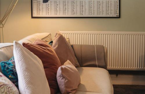 Acrefair House | Cwmalis Hall