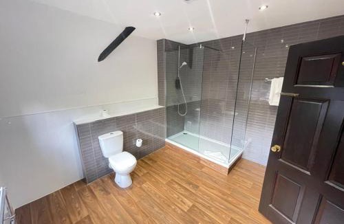 Coed-Y-Paen Hotel | Cwrt Bleddyn Hotel & Spa