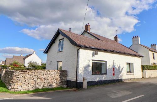 Cilcain House | Cwtch