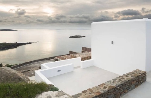Kithnos Villa | Cycladic Elegance: Luxurious Villa with Panoramic Sea Views
