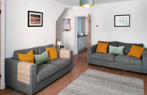 Warkworth House | Cygnet Cottage