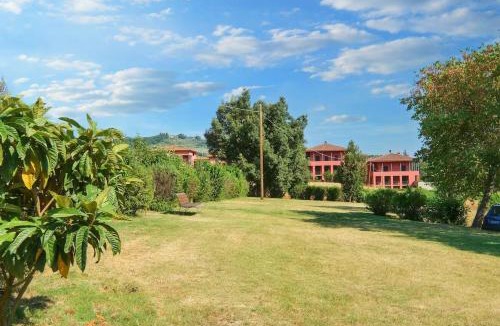 Scandicci Apartment | Cypress Hill