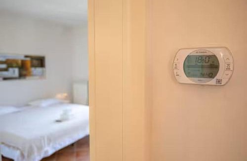 Scandicci Apartment | Cypress Hill
