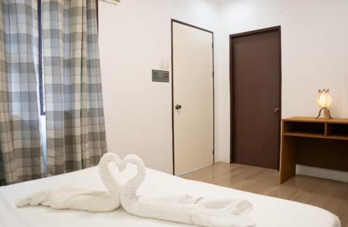 Danao Hostel | D'Barn Hostel
