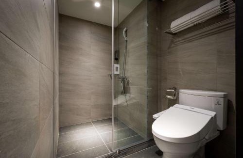 West Central District Hotel | D D Hotel