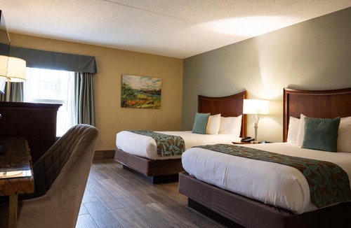 Holyoke Hotel | D. Hotel Suites & Spa