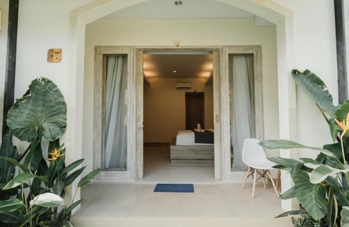 Seminyak Hotel | D'Leafy Seminyak