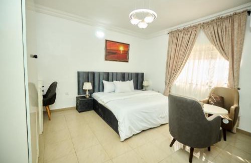 Gwarinpa Estate Hotel | D'Mayor Suites, Gwarinpa