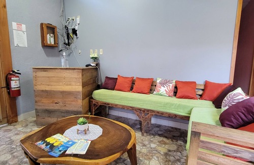San Ignacio House | D's Inn