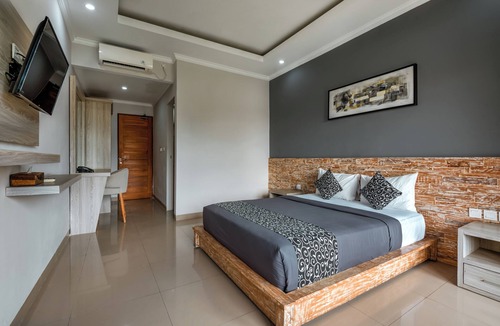 Sunset Road Hotel | D Sarian Seminyak