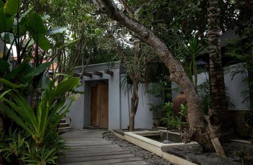 Downtown Kuta Resort | D'Sriwing Villa Gallery