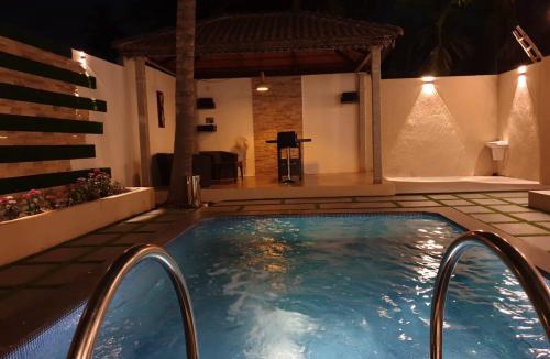 Erode Hotel | D Wayfarer Inn Resort