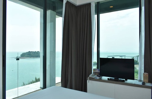 Kampung Bahasa Kapor Hotel | D'Wharf Hotel & Serviced Residence