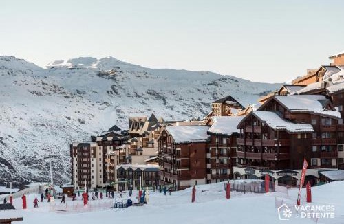Val-Thorens Apartment | D2 Luxury Chalet Mountain View Sleeps 12 Coffee