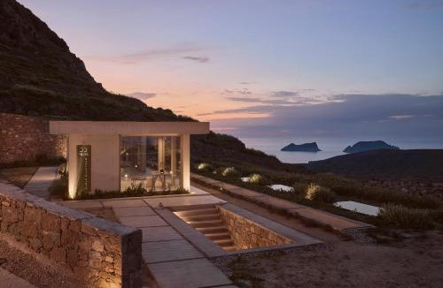 Plaka Hotel | D3 Milos