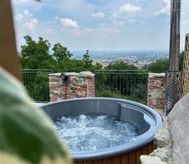 Cuorgne House | Da Noi Panoramic Guest Stay Camera Pietra