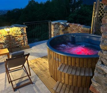 Cuorgne House | Da Noi Panoramic Guest Stay Camera Rifugio