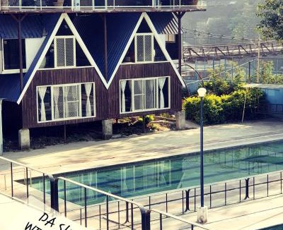 Mandi Hotel | Da Shack