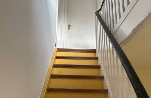 Plittersdorf Apartment | Dachgeschosswohnung im Villenviertel Nähe Rhein