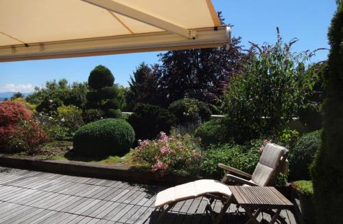 Tutzing Apartment | Dachterrassen Ferienwohnung mit See- u. Bergblilck