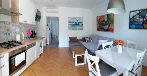 Strozanac Apartment | Dadule Apartments