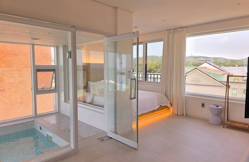 Kunip Hotel | Daecheon I-Ocean Pool Villa Hotel