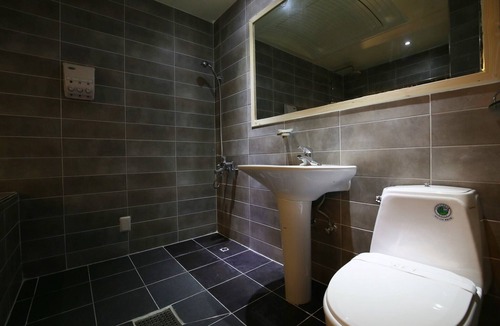 Jung-gu Hotel | Daejeon Yucheon Itty