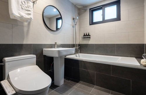 Bongmyeong-dong Hotel | Daejeon Yuseong Nakwon Onsen Hotel